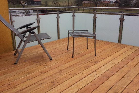 Balkon mit Lärchenboden